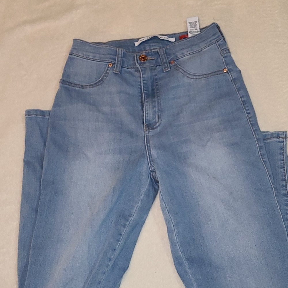 Celebrity Pink Jean Jeggings